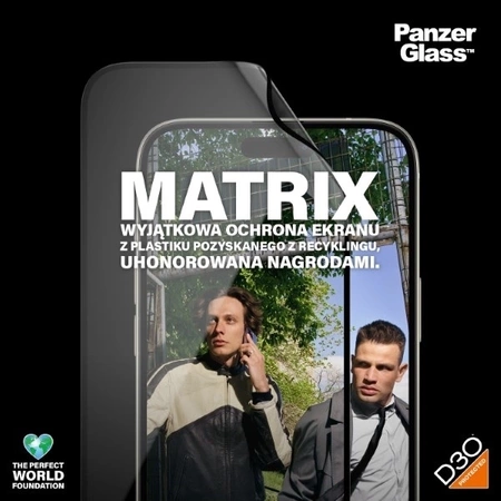 Szkło hybrydowe PanzerGlass Matrix Ultra-Wide-Fit na iPhone 15 Plus z pozycjonerem