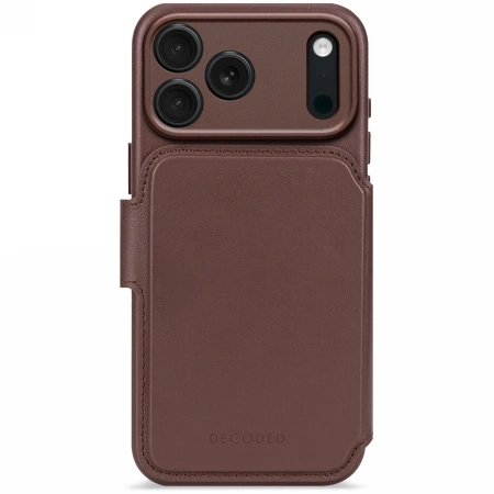 Decoded Leather Detachable Wallet Case with MagSafe for iPhone 17 Pro - Brown