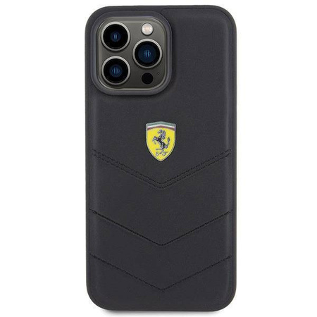 Etui Ferrari Quilted Metal Logo na iPhone 15 Pro Max - czarne