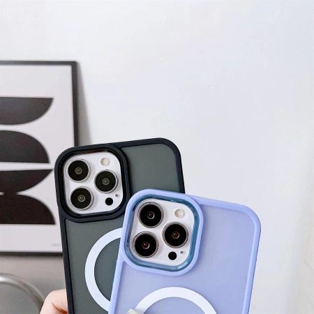 Magnetische farbige matte Hülle für iPhone 15 Plus – Lila