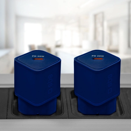 SBS TETRGAN1C20B 20-W-GaN-Netzwerkladegerät mit Power Delivery – blau