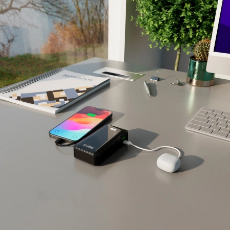 Powerbank SBS 10000 mAh 20W mit integriertem USB-C-Kabel und Digitalanzeige - schwarz