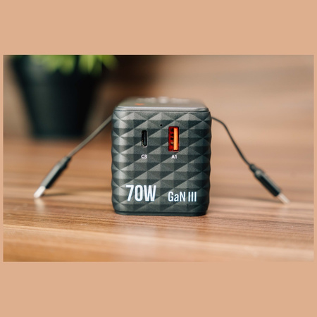 Verbatim Adapter podróżny EU/UK/US GaN   1xUSB-C/1xUSB-A/2xUSB-C PD 70W czarny 30186