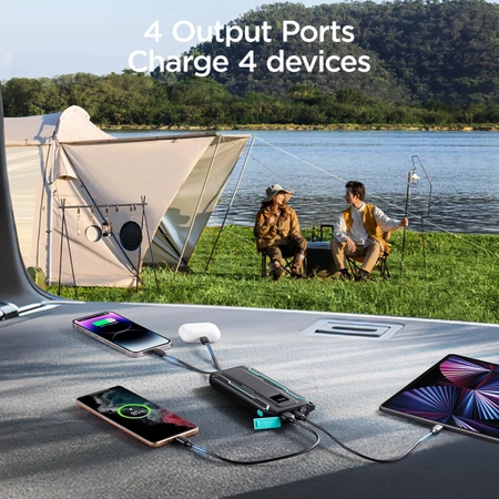 Joyroom JR-L017 22.5W 10000mAh Powerbank with built-in USB-C / Lightning cables - black