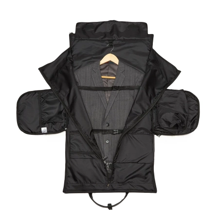 Torba podróżna Wozinsky Premium na garnitur z kieszenią na mokre rzeczy (50 l) - czarna