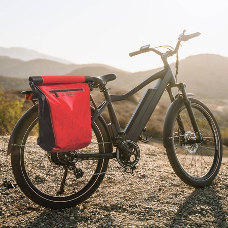 Wozinsky wodoszczelny plecak rowerowy ze stelażem torba rowerowa 2w1 23l czerwony (WBB31RE)