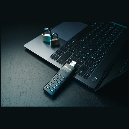 Dysk zewnętrzny Verbatim Keypad Secure    USB 3.2 Gen 1 32GB czarny 49427
