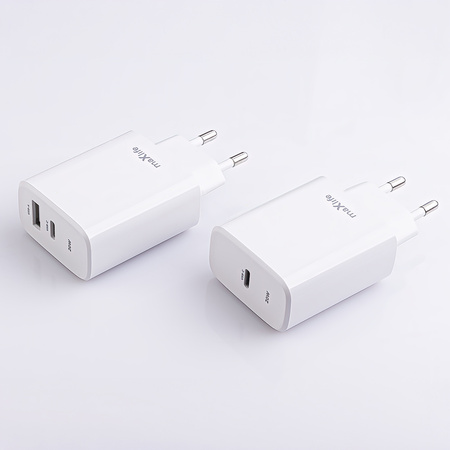 Maxlife ładowarka sieciowa PD QC MXTC-10-20AC 1x USB-C 1x USB 20W biała
