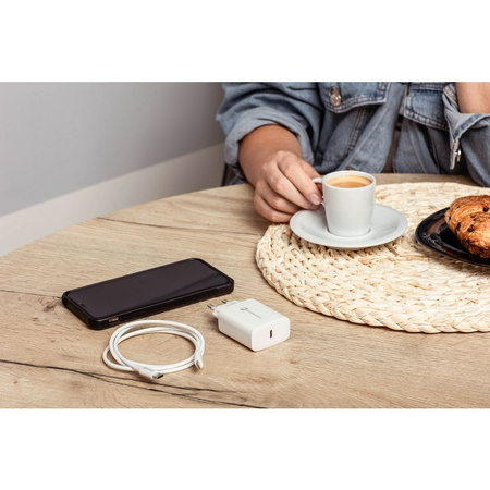 Forcell Ładowarka Sieciowa ze złączem USB typ C i kablem lightning - 3A 20W z funkcją ładowania PD i QC 4.0