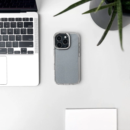 Glitter Case für iPhone 16 – transparent mit Glitzer