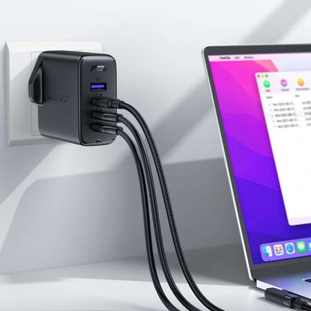 Szybka ładowarka GaN UK 100W Power Delivery 3x USB C 1x USB - czarna