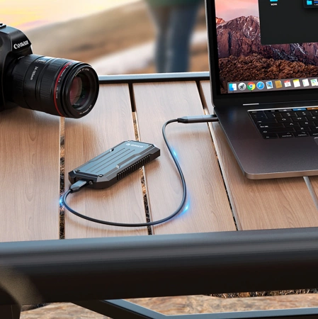 Przenośna kieszeń dyskowa M.2 NVMe/SATA SSD USB-C 3.2 - szara