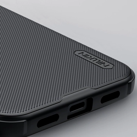 Etui Nillkin Super Frosted Shield Pro Magnetic kompatybilne z MagSafe na Google Pixel 10 Pro XL - czarne