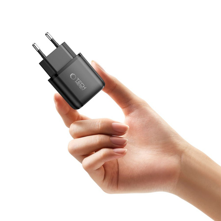 TECH-PROTECT NCA20 2-PORT NETWORK CHARGER PD 20W / QC3.0 BLACK