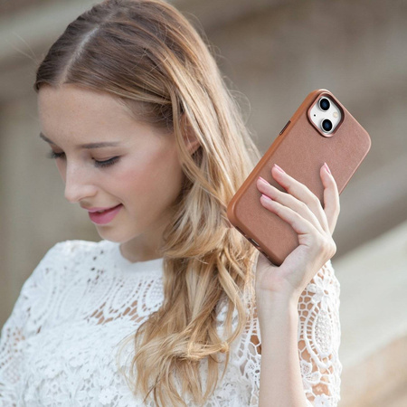 iCarer Case Leather genuine leather case for iPhone 14 Plus braun () (MagSafe compatible)
