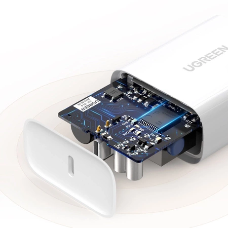 Ugreen Fast USB Charger Type C Power Delivery 30 W Quick Charge 4.0 weiß (70161)
