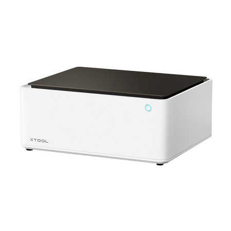 3-in-1 xTool M1 10W laser engraver