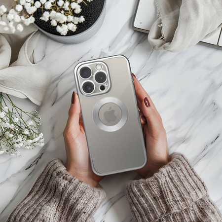 Futerał GLAM do IPHONE 15 Pro srebrny