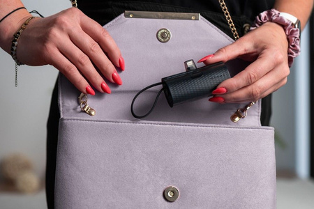 FORCELL Powerbank F-Energy Power Plug F5K3 5 000mAh z wbudowanym złączem do Lightning 8-PIN PD 20W czarny