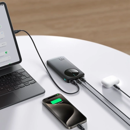 Powerbank Joyroom JR-PBF12 10000mAh 2,4A 2x USB-A 1x USB-C - schwarz