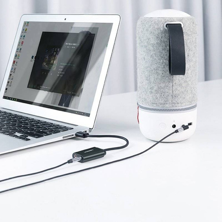 Ugreen zewnętrzna karta dźwiękowa muzyczna adapter USB - 3,5 mm mini jack 15 cm biały (US205 30143)