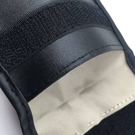 Etui antykradzieżowe na klucze samochodowe blokujące fale radiowe Faraday Box klatka Faradaya 14 cm z 10 cm czarny