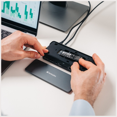 Adapter Verbatim stacja dokująca USB-C   Pro 15w1 2xHDMI/1xRJ45/4xUSB-A/3xUSB-C/1xSD/1xmicroSD/1xAudio/1xDisplayPort/1xSSD szary 32174
