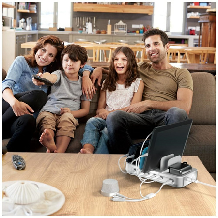 Stacja ładująca 4smarts Team 100W        5xUSB-C z zestawem 6 kabli srebrny