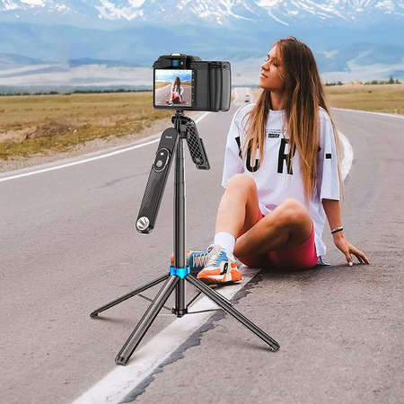 HOCO uchwyt selfie z pilotem bezprzewodowym tripod K22 czarny