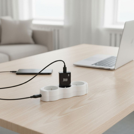 Ładowarka sieciowa do telefonu Blue Star Slim GaN 1x Typ C QC4.0 PD 3A 20W TFK-SC-20WPD czarna