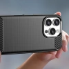 Carbon Case Silikonhülle für iPhone 16 Pro - Schwarz