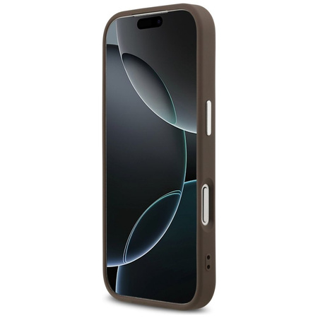 Guess Nakładka Magsafe 4G PU Leather Case With Triangle Logo And Silver Metal Camera Frame Do iPhone 17 Pro Brązowa