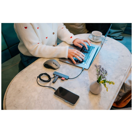 Adapter Hub Verbatim USB-C/HDMI/USB-A     3.2/USB-A 2.0/SD/microSD aluminiowy 32156