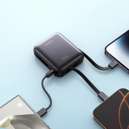 Joyroom JR-PBF27 10000 mAh 22,5 W Powerbank mit integrierten USB-C- und Lightning Kabeln - Schwarz