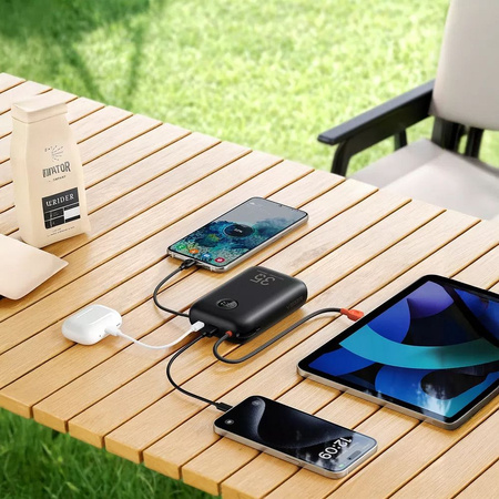 VEGER powerbank 30000 mAh z wbudowanymi kablami Typ C / Lightning PD QC3.0 35W K3 (W3018) czarny