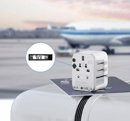 ŁAD PODRÓŻNA REMAX ASTRO SERIES RP-U23 EU/US/CN/AU 2.4A WHITE