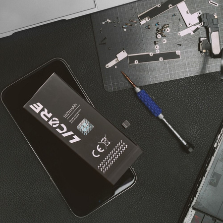 Bateria do iPhone 8 Plus 2691 mAh  LICORE